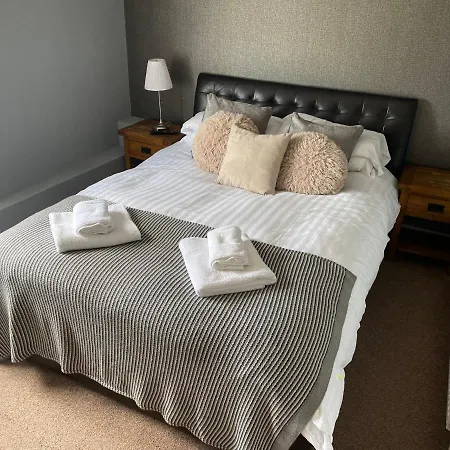 The White Swan Deighton Мини-отель *