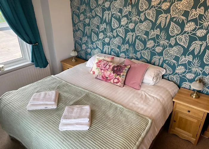 The White Swan Deighton *