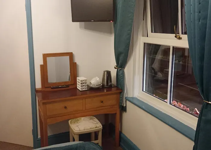 The White Swan Deighton