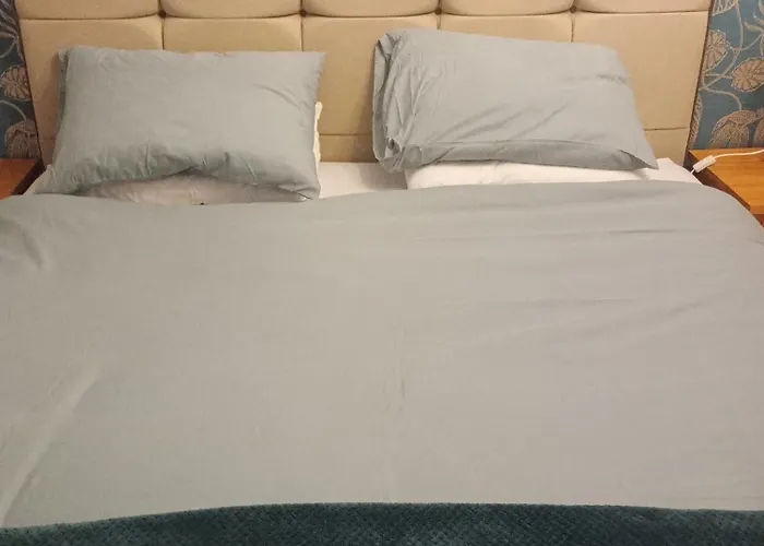 The White Swan Deighton Zajazd