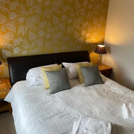 Inn The White Swan Deighton *